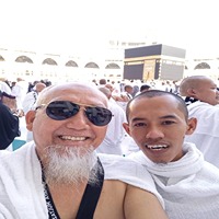 Travel Umroh Ramadhan Untuk 5 Orang Tangerang